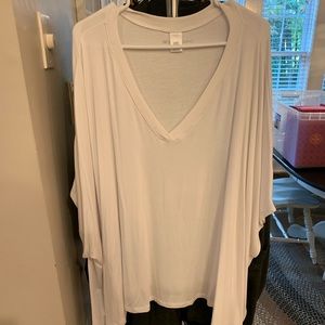 NWOT Beyond Yoga white caftan tunic